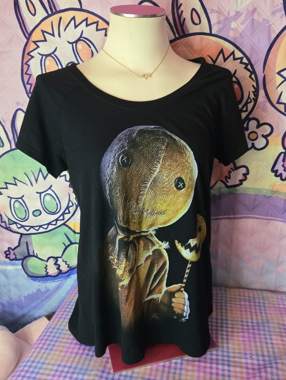 Halloween Horror Nights Sam Trick R Treat rare Ladies fit XL